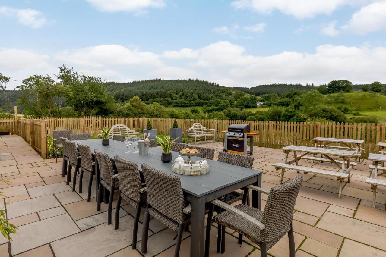 The Grousemoor - North Wales Luxury 7 Bedroom Holiday Rental 란데글라 외부 사진