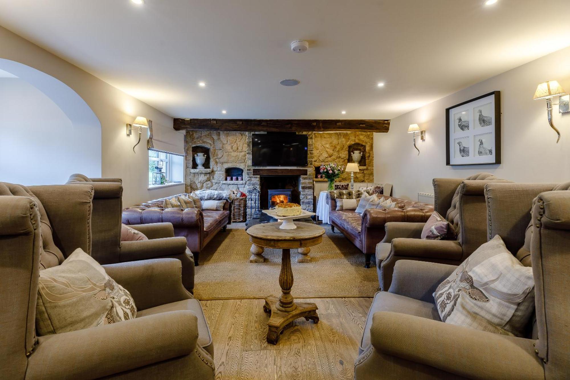 The Grousemoor - North Wales Luxury 7 Bedroom Holiday Rental 란데글라 외부 사진