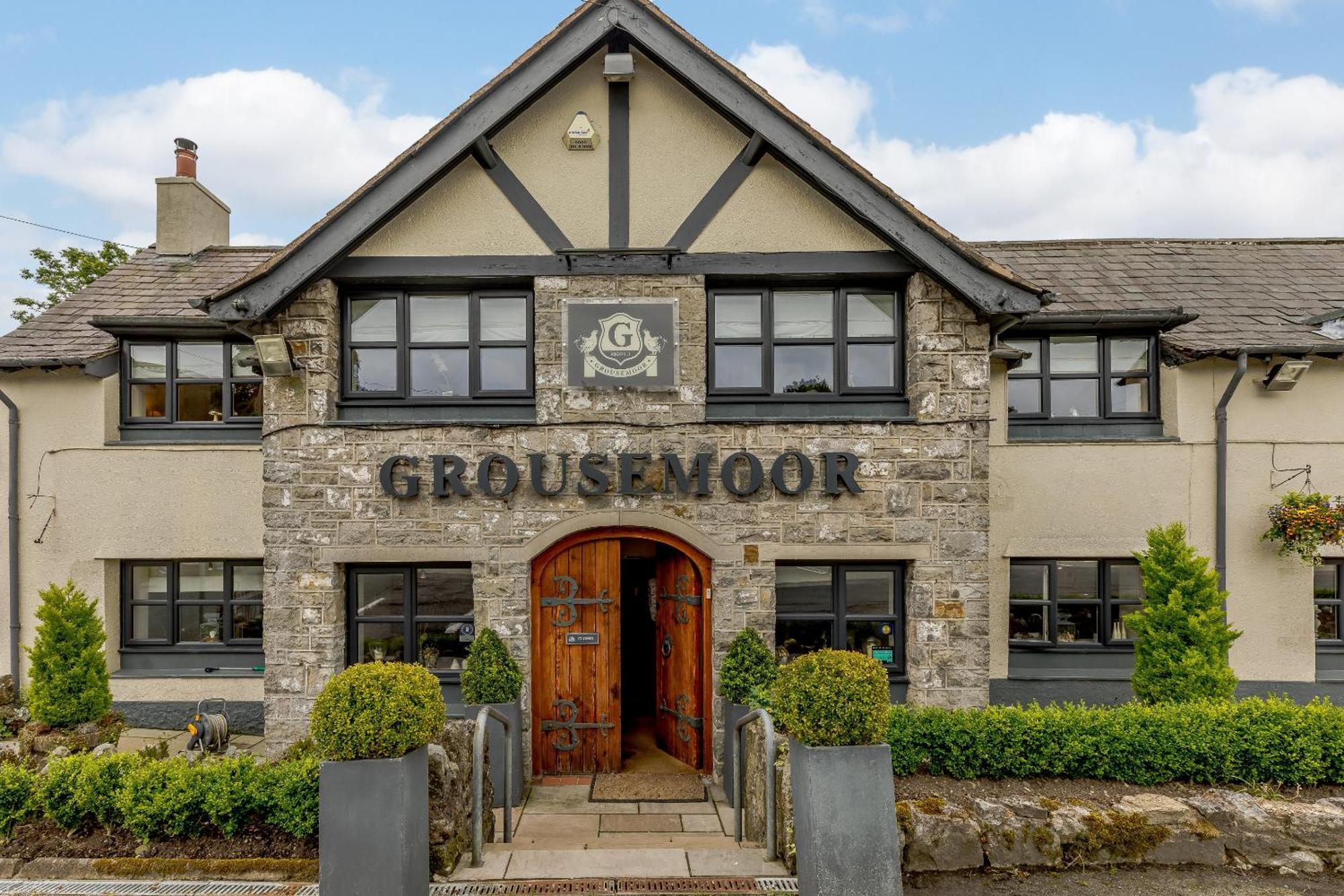The Grousemoor - North Wales Luxury 7 Bedroom Holiday Rental 란데글라 외부 사진